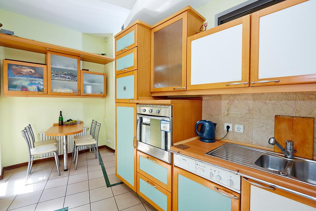 Apartment Deribasovskaya With Jacuzzi Одеса Екстер'єр фото