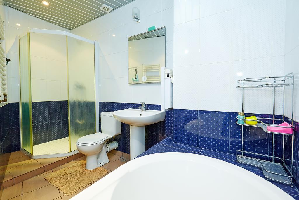 Apartment Deribasovskaya With Jacuzzi Одеса Екстер'єр фото